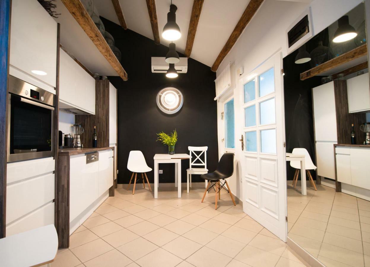 Grisia 26 Apartment Rovinj Buitenkant foto